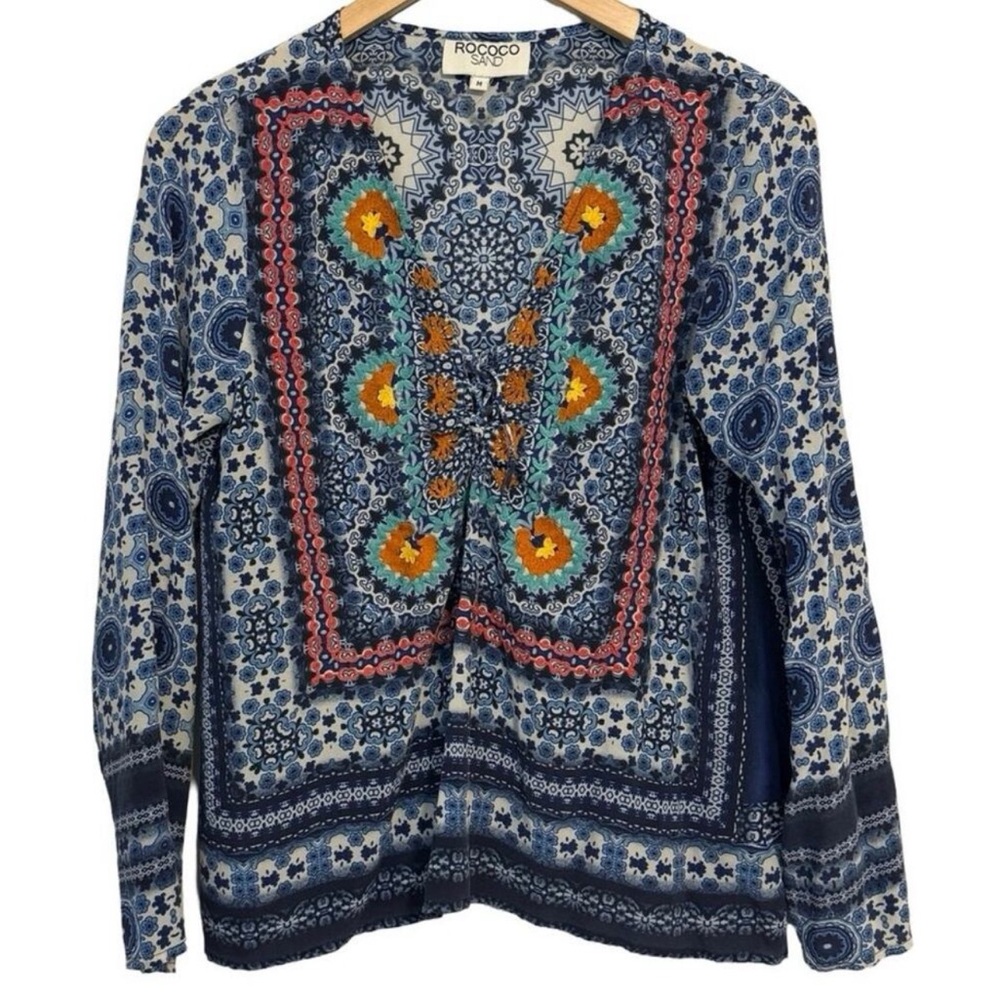 Rococo Sand Blue and White Geometric Top with Knit Embroidery